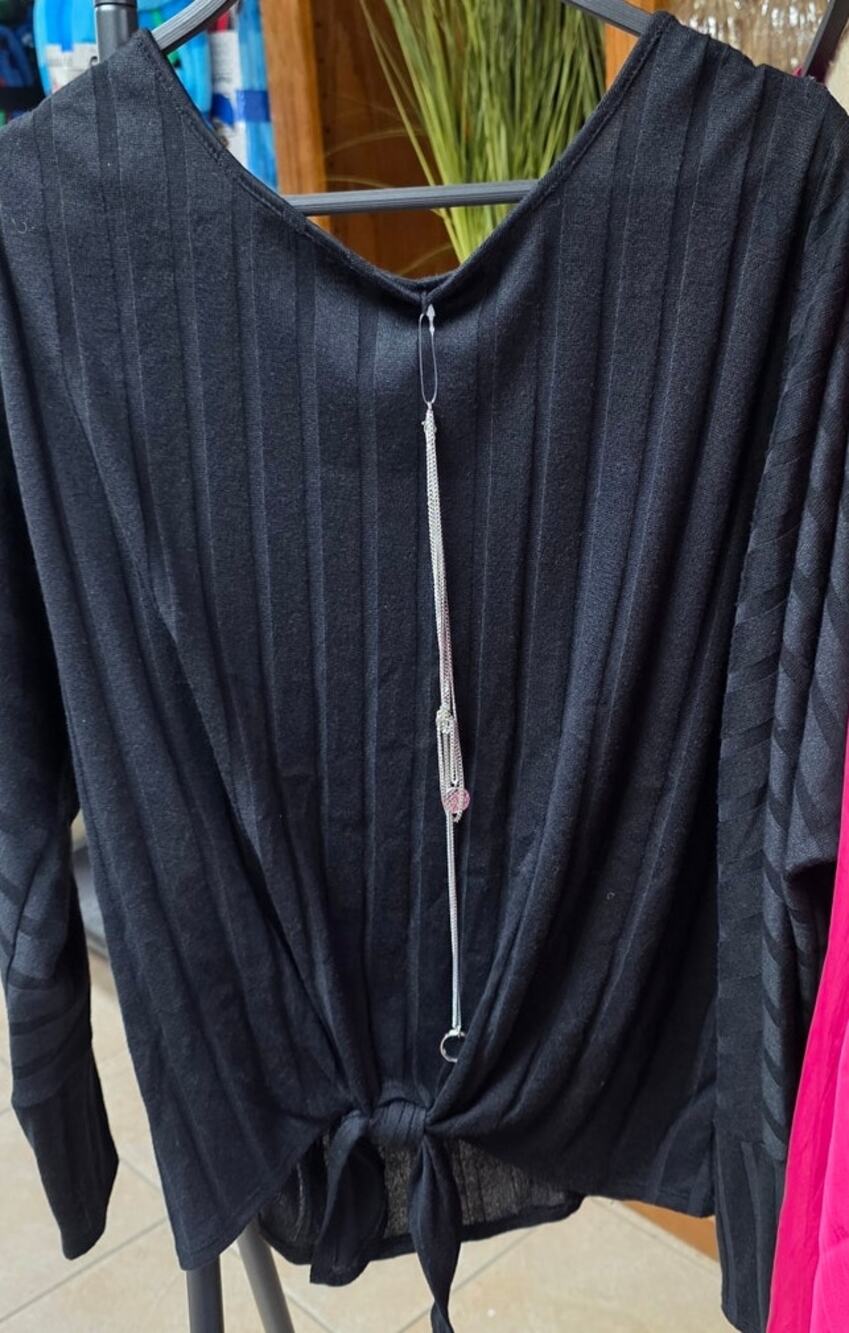 BCX WOMENS' BLACK RIBBED SWEATER M 89